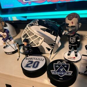 NHL LA Kings collectible bundle as is condition